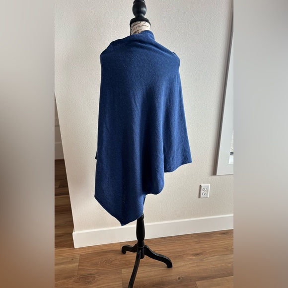 Blarney Woolen Mills Wool Poncho (One Size) Made in Ireland 🇮🇪 ☘️ - Picture 2 of 6
